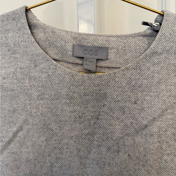 COS Heather Gray Long Sleeve Wool Blend Top - Picture 2 of 5